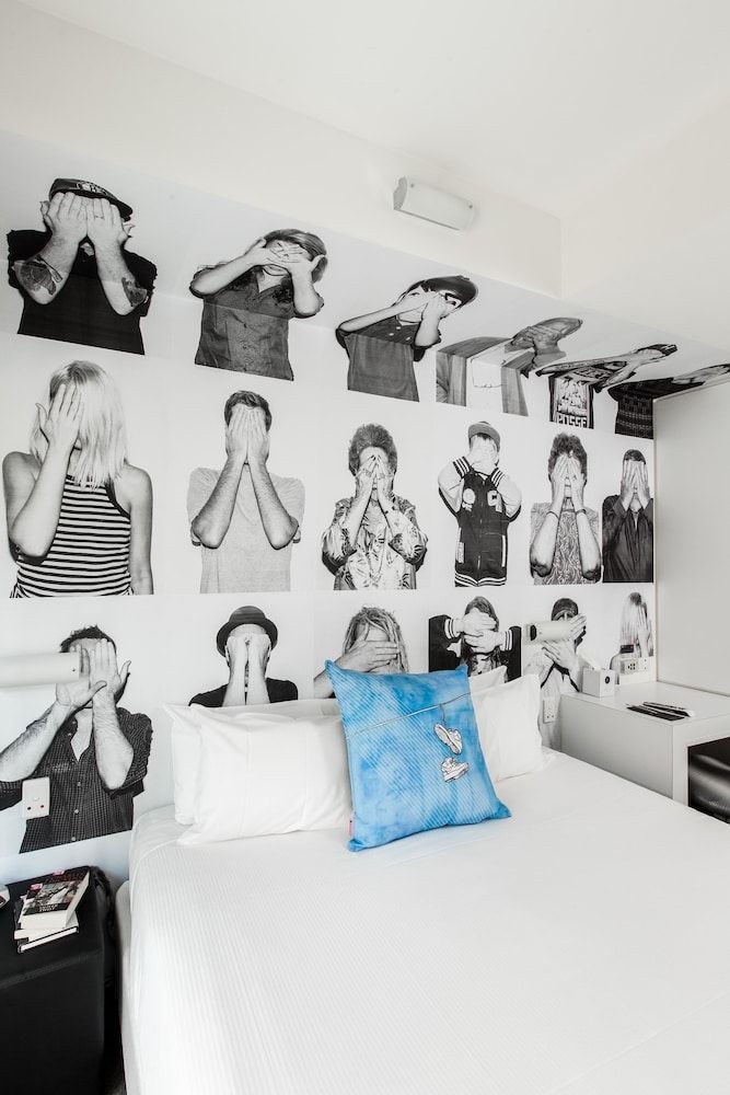 Majestic Minima Hotel Unique Art Room 2