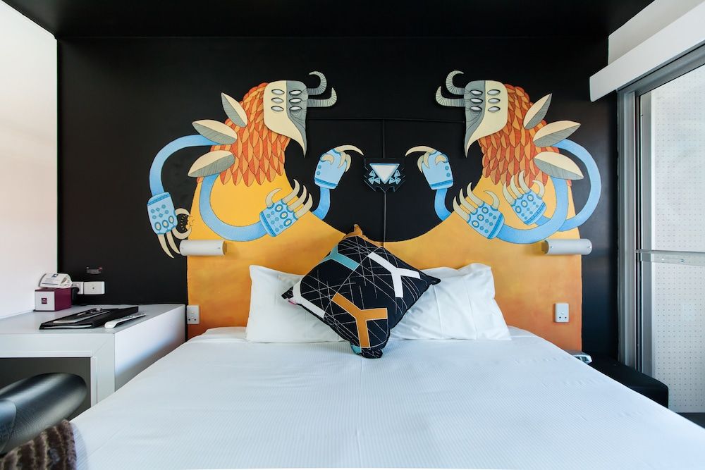 Majestic Minima Hotel Unique Art Room 7