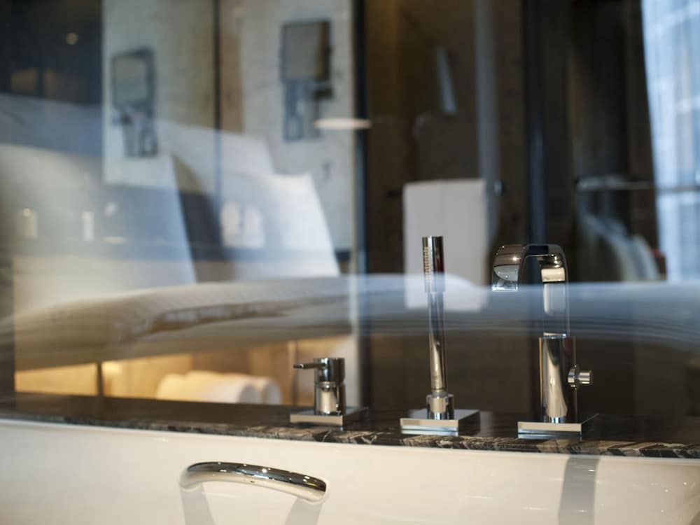 Le Meridien Chongqing, Nan'an Deluxe Room, 2 Twin Beds 3