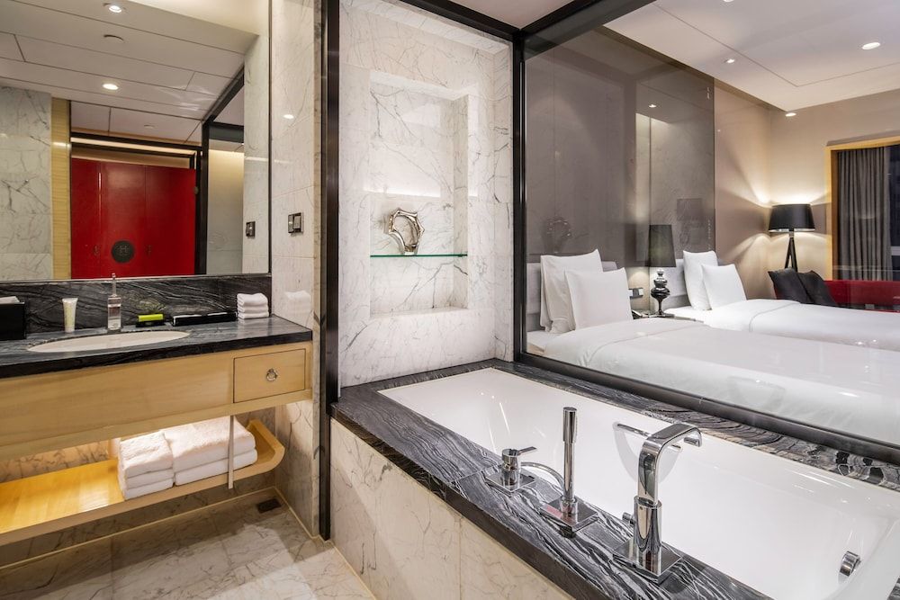 Le Meridien Chongqing, Nan'an Deluxe Room, 2 Twin Beds 4