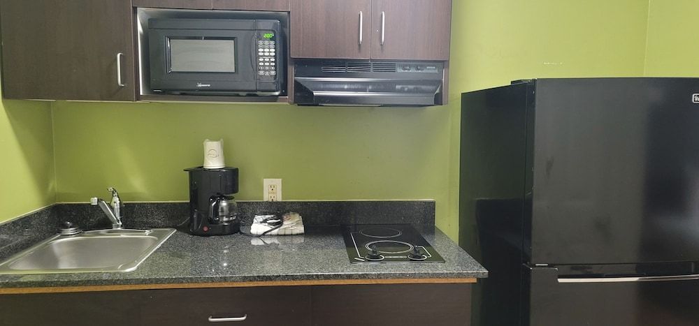 Studio 6 Atlanta, GA - Chamblee Standard Room, 2 Double Beds, Non Smoking 5