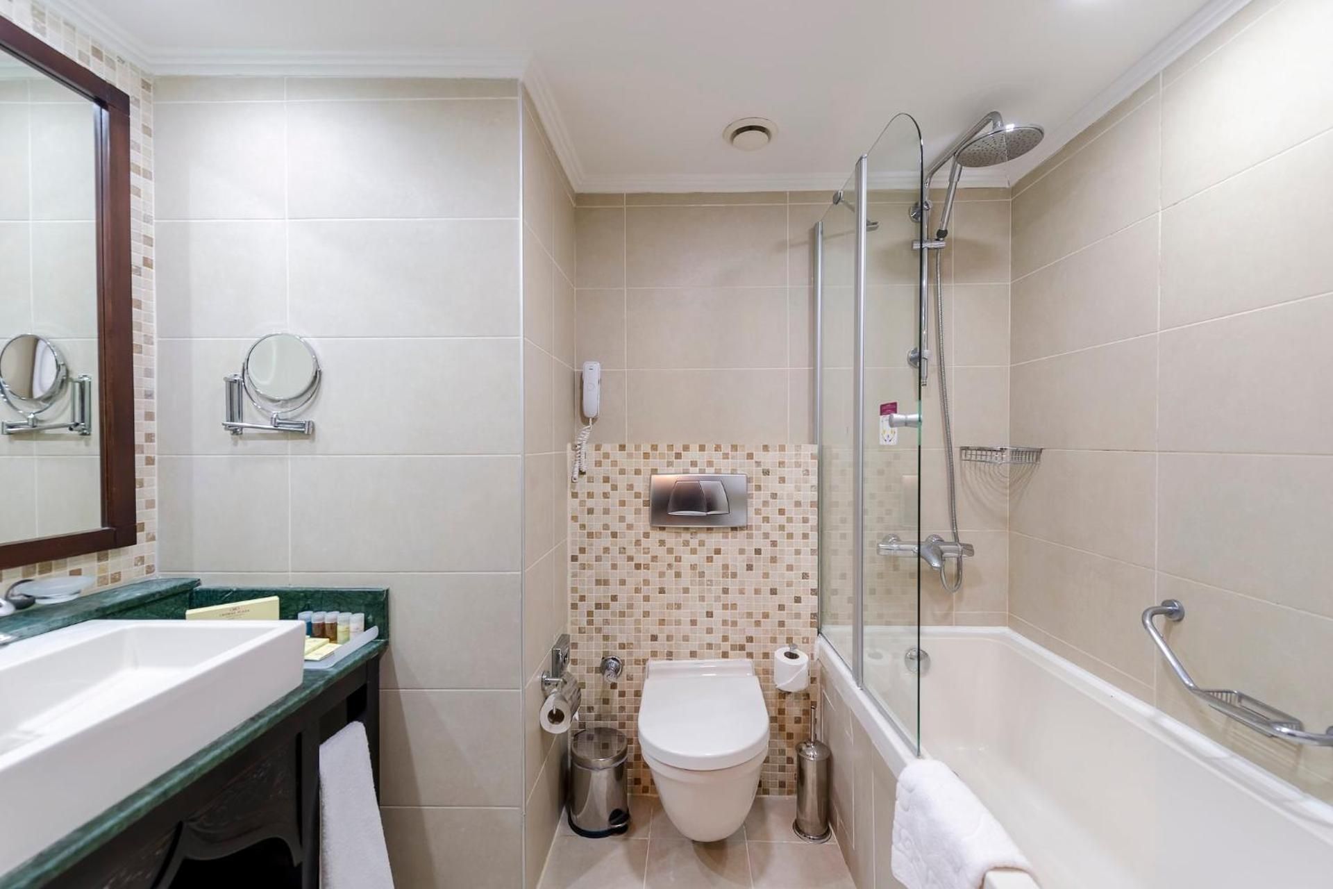 Crowne Plaza Hotel Antalya by IHG 2 Single Standard Side Sea View 3