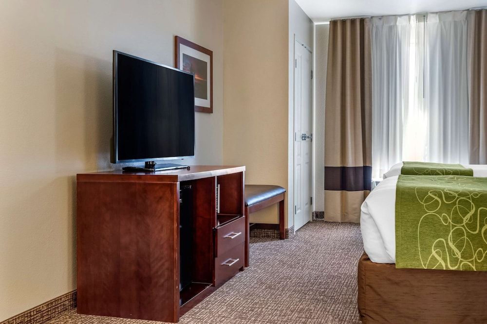 Suite, 2 Double Beds, Accessible, Non Smoking