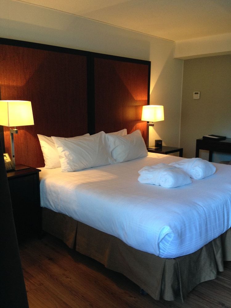 undefined Centro Motel 5