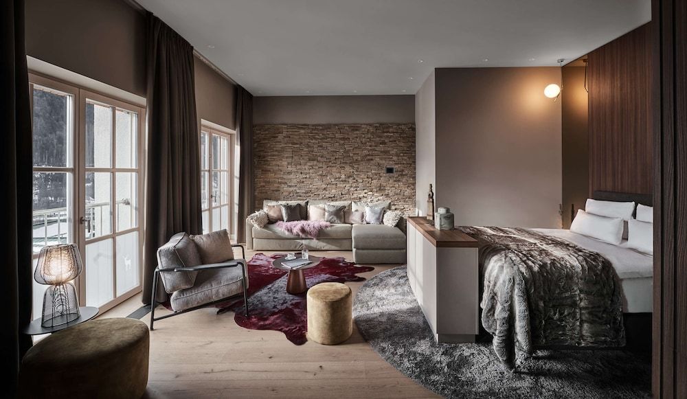 Presidential Suite, Sauna, Mountain View