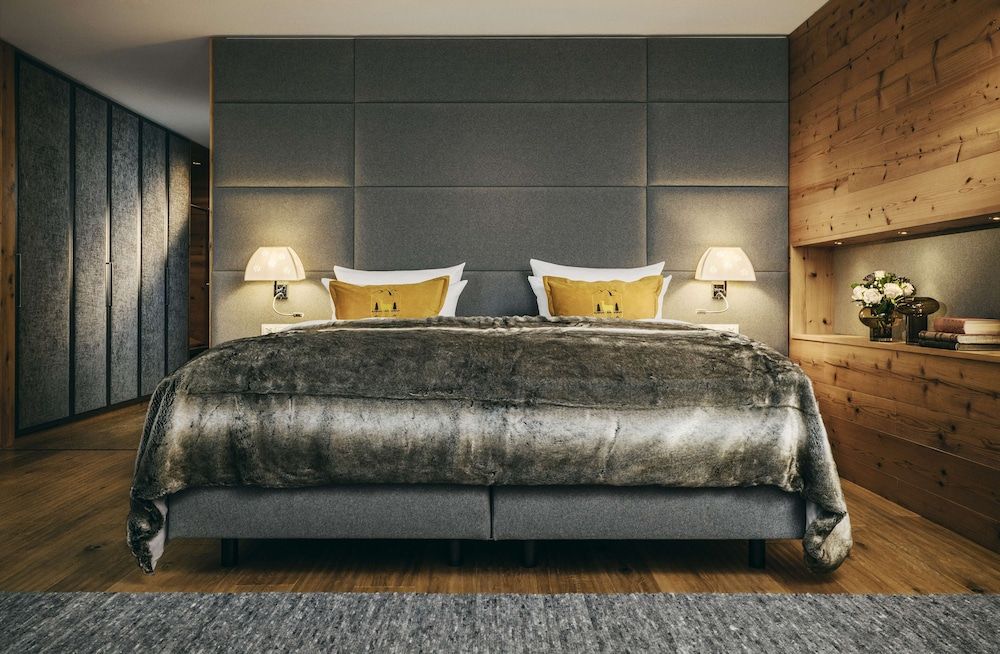 Deluxe Double Room, Balcony, Mountain View