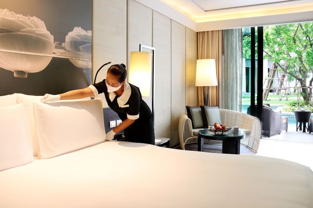 The Presidential Suite with Executive Lounge Benefit