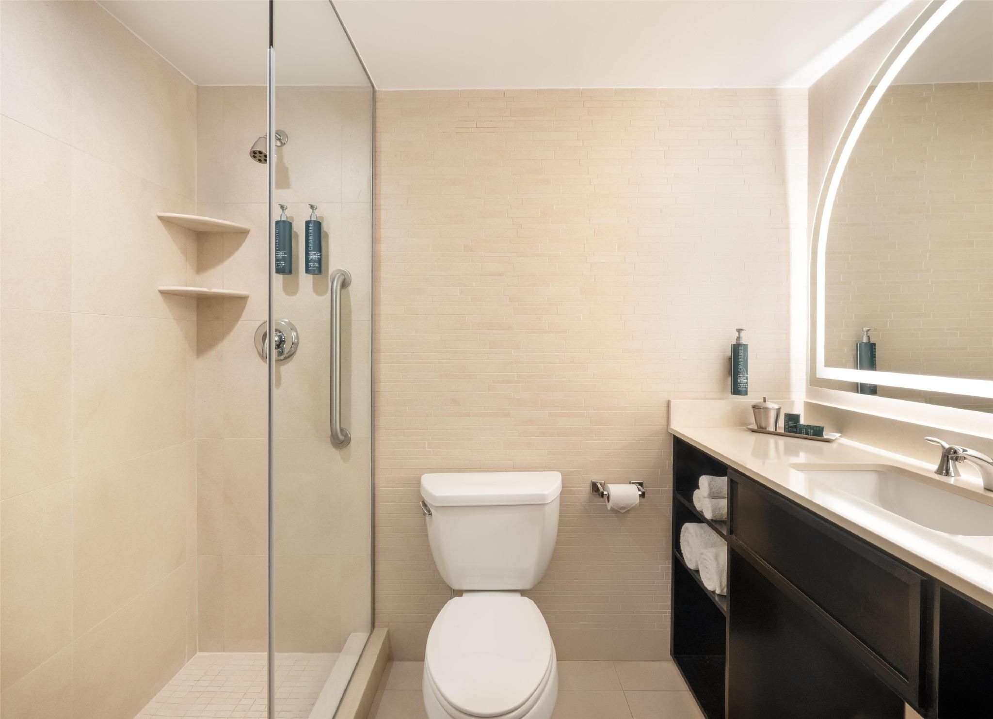 2 Double Beds City View