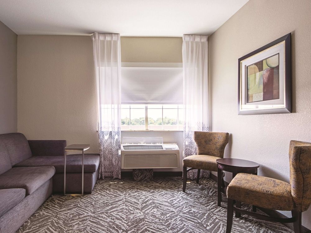 Executive Room, 1 King Bed, Non Smoking