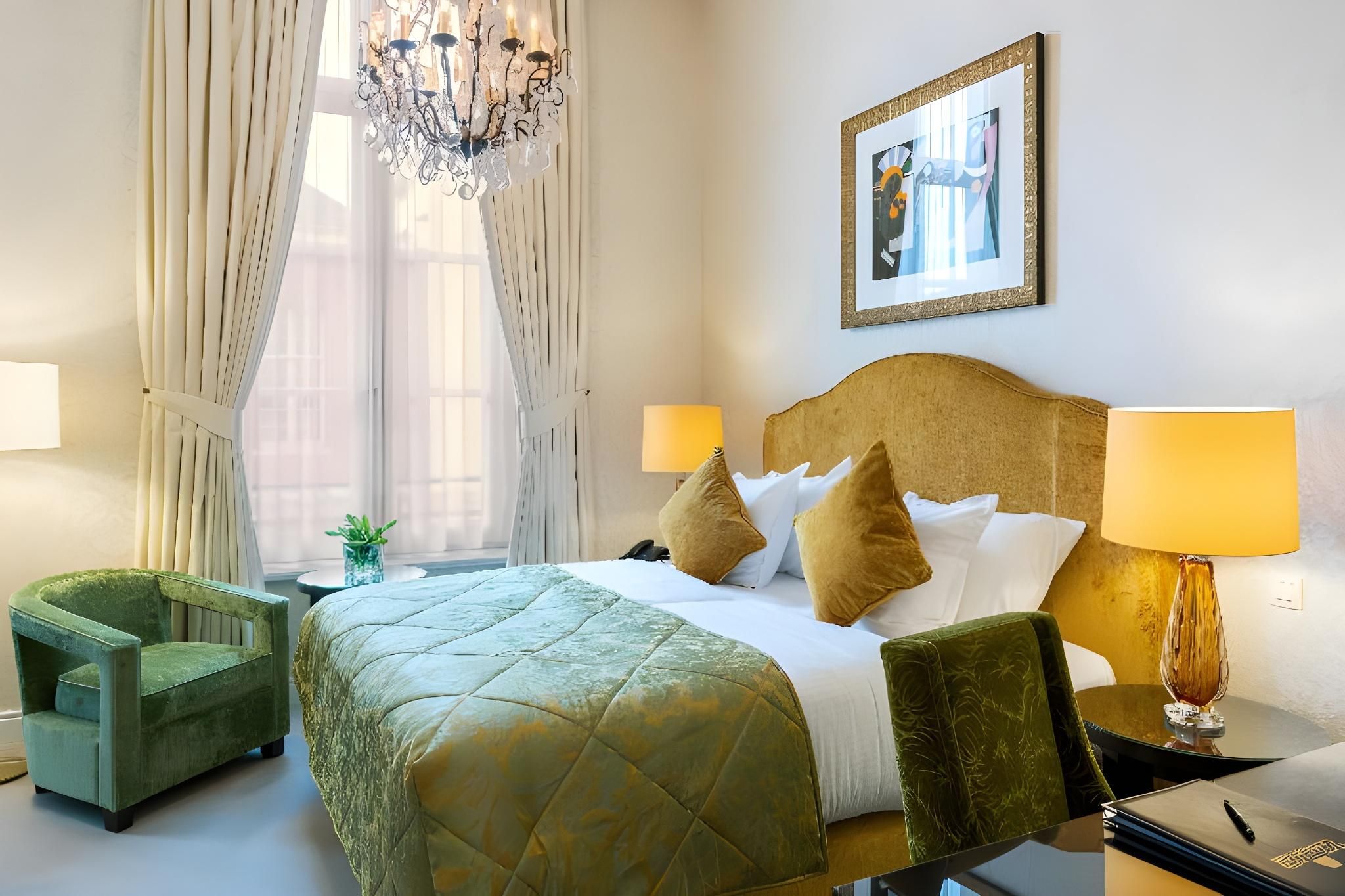 Grand Hotel Casselbergh Bruges Superior Room 5