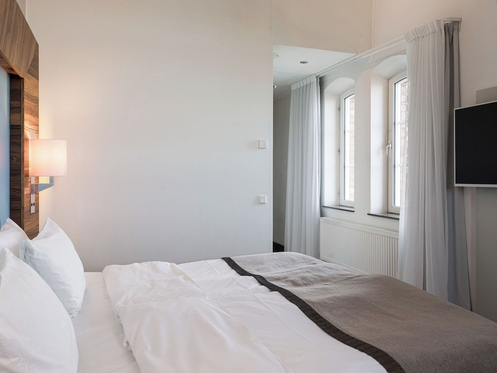 Superior Double or Twin Room, Sea View (Spa not included)