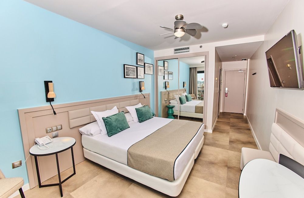 Leonardo Hotel Fuengirola Costa del Sol Superior Room 4