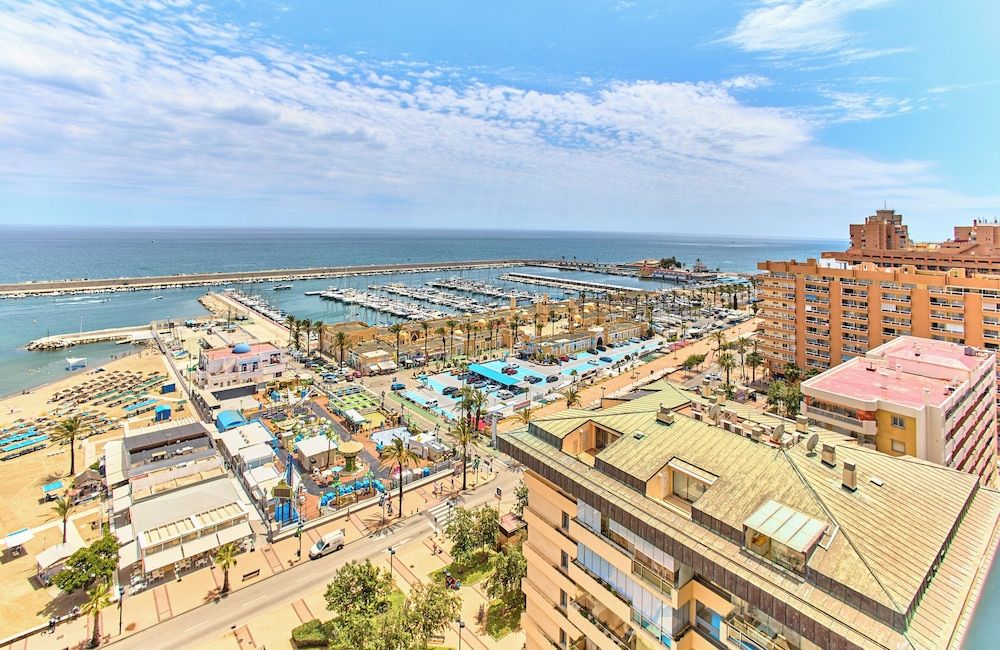 Leonardo Hotel Fuengirola Costa del Sol Deluxe Room 17