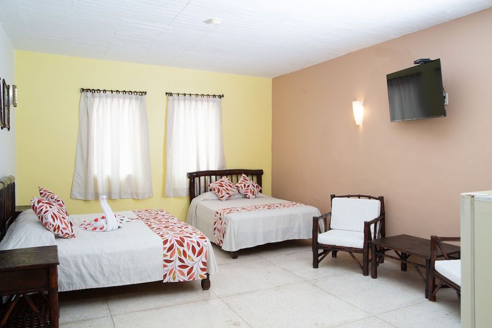 Hotel Zihua Caracol Suite Familiar 7