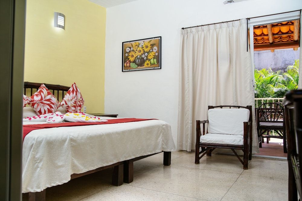 Hotel Zihua Caracol Suite King Size 2