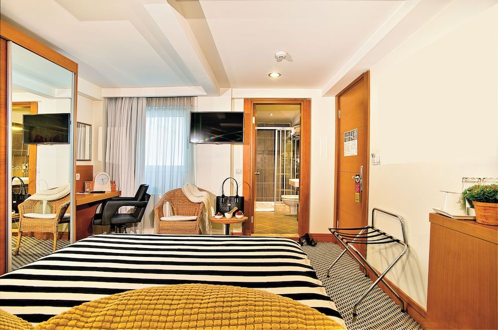 undefined Parkhouse Hotel & Spa 2