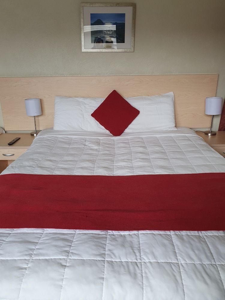 Abbots Hamilton - Hotel and Conference Centre Business Studio, Non Smoking, Ensuite 4