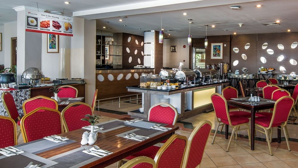 undefined Grand Eska Hotel and Residences 7