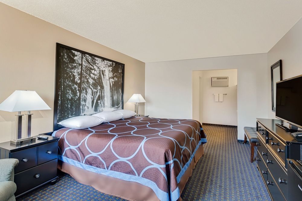 Superior Room, 1 Queen Bed, Non Smoking