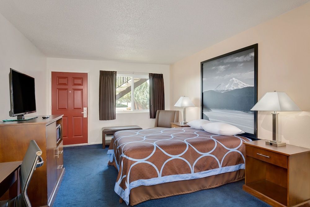 Room, 1 King Bed, Non Smoking