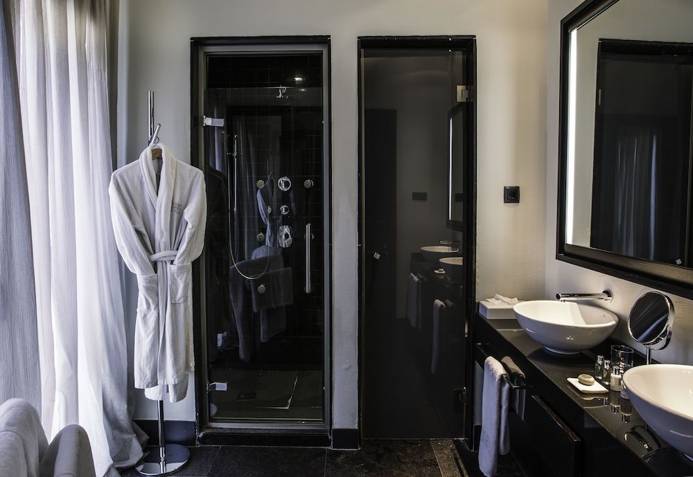 CoolRooms Palacio Villapanés 5 GL Deluxe Room 6