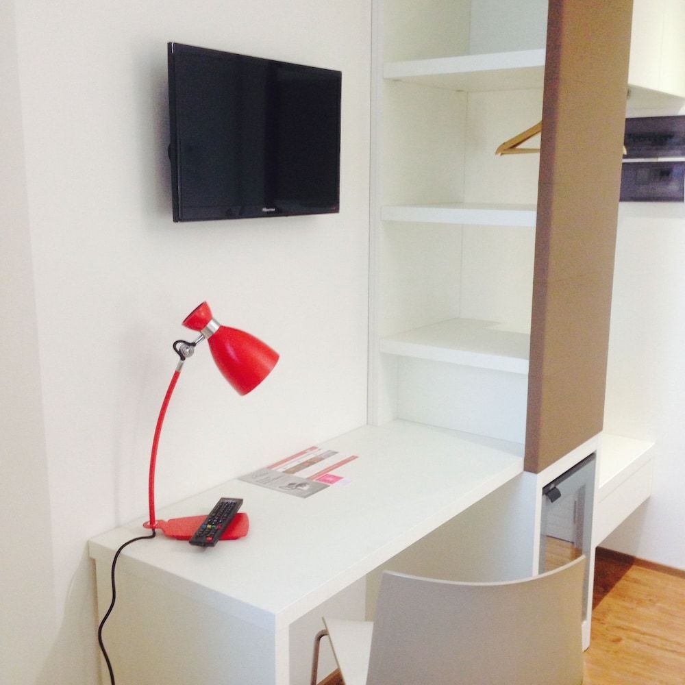 Hotel Piero della Francesca Family Room 5