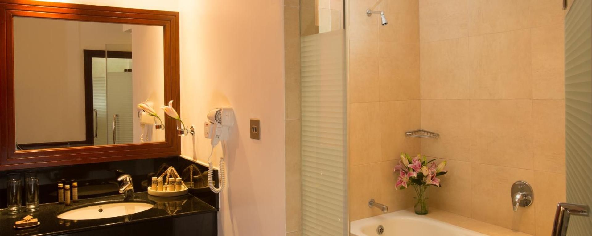 undefined Ole Sereni 10