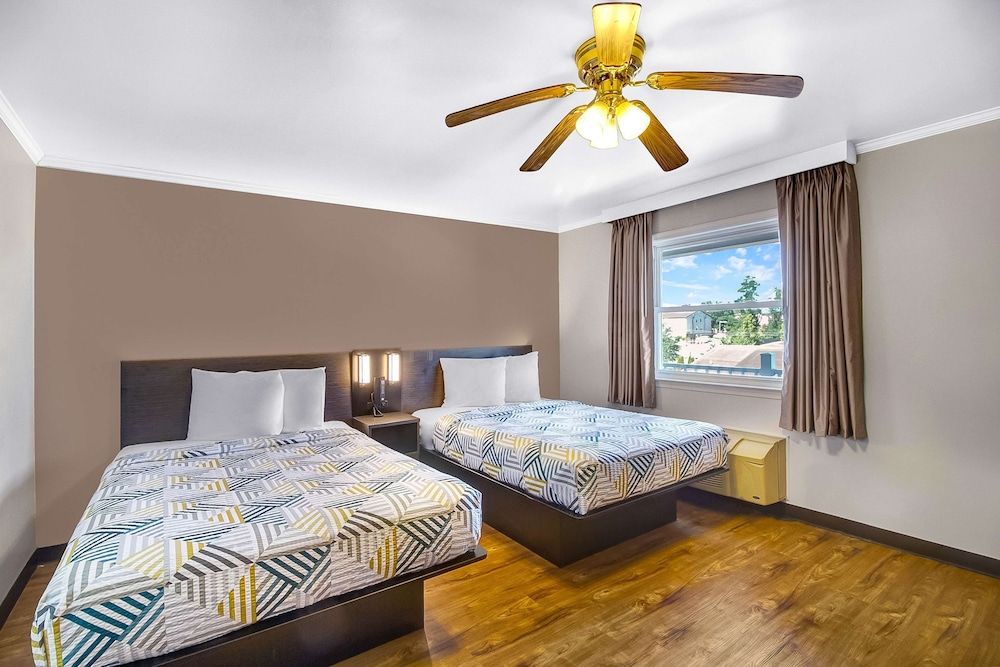 Standard Room, 2 Double Beds, Accessible, Non Smoking