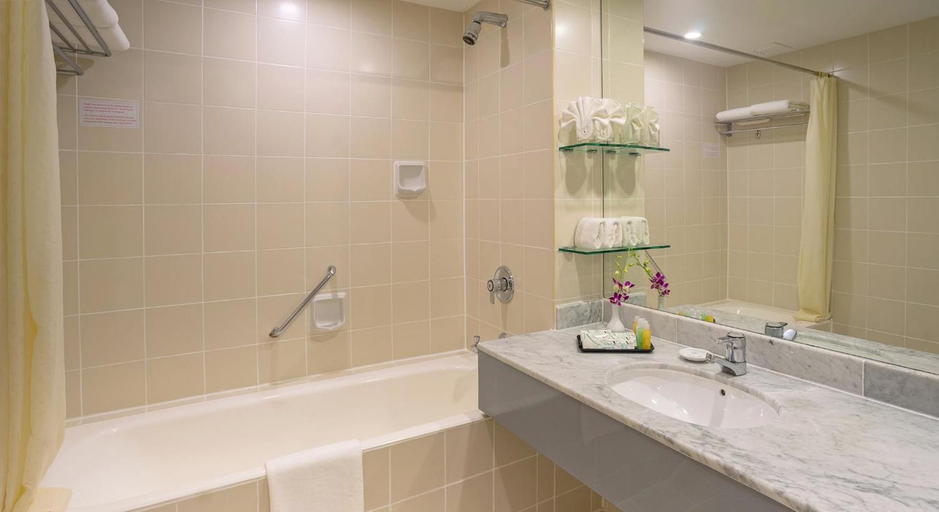 Bayview Hotel Langkawi Superior Room 3