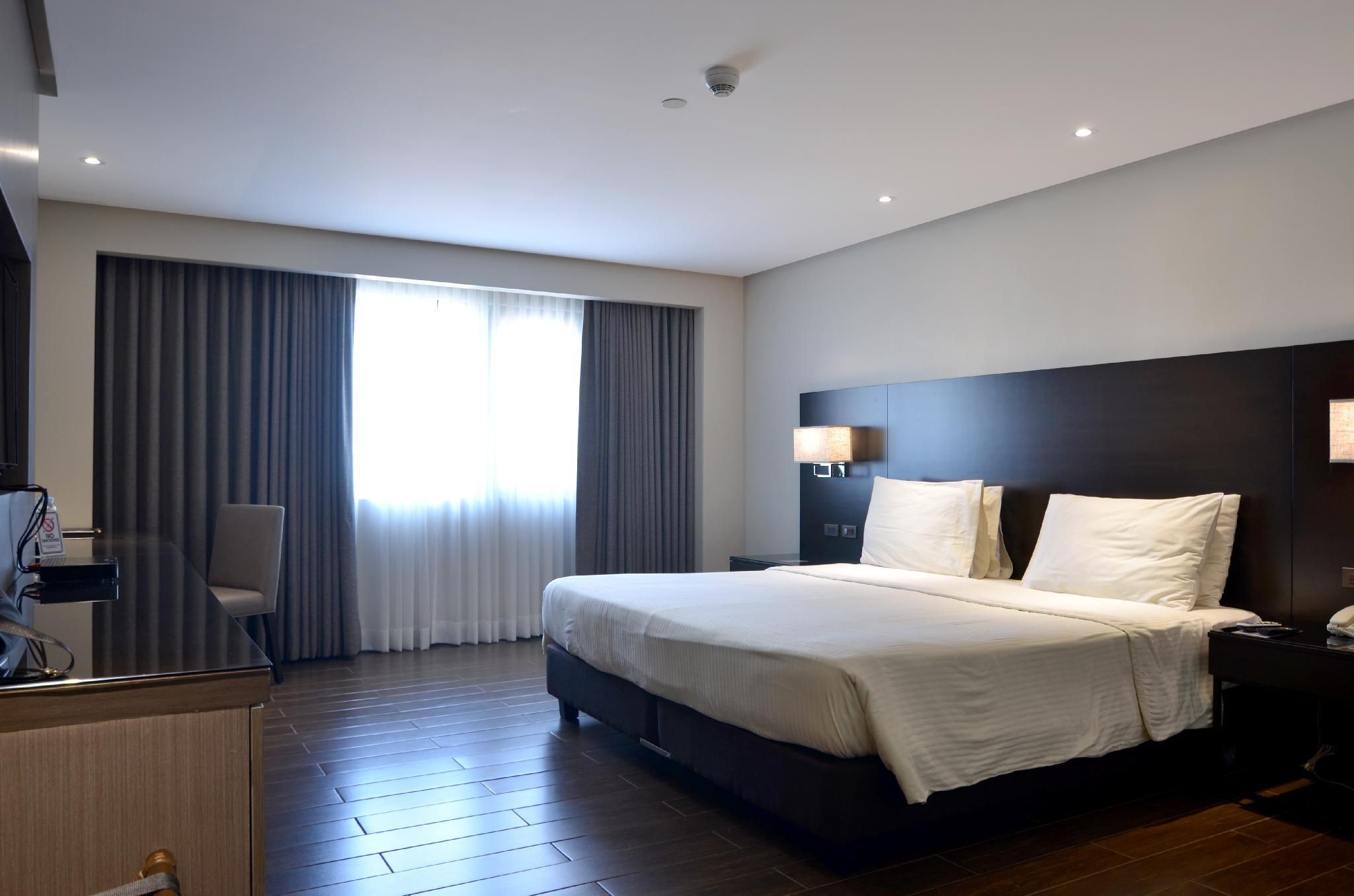 undefined Pearl Garden Hotel 6