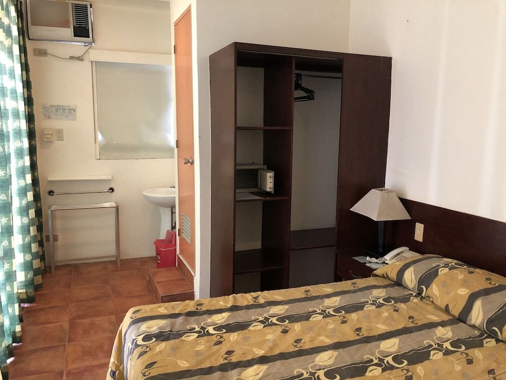 Hey Jude Resort Hotel Standard Room 3