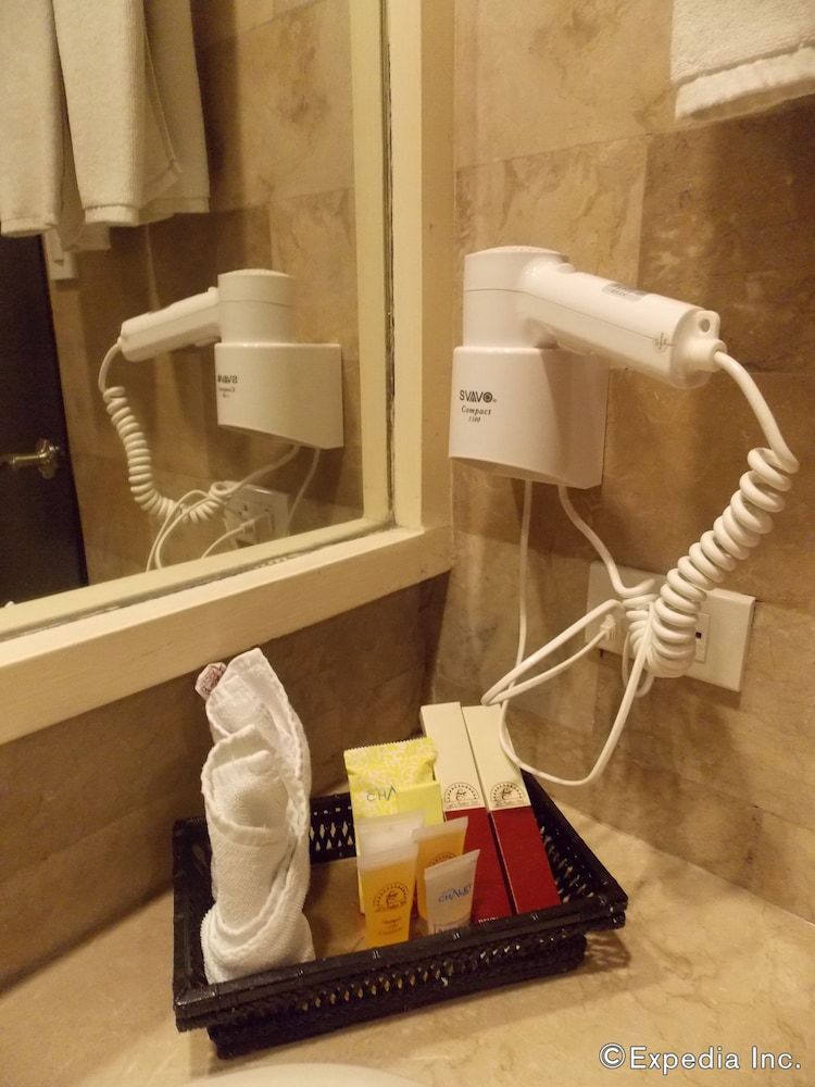 Bathroom amenities