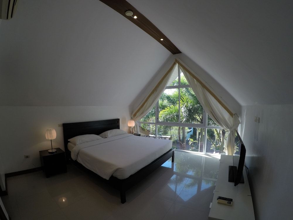 Pinjalo Resort Villas - Jade Hill Project Property Development Suite 3