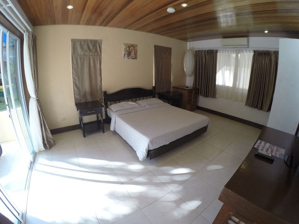 Pinjalo Resort Villas - Jade Hill Project Property Development Single Room