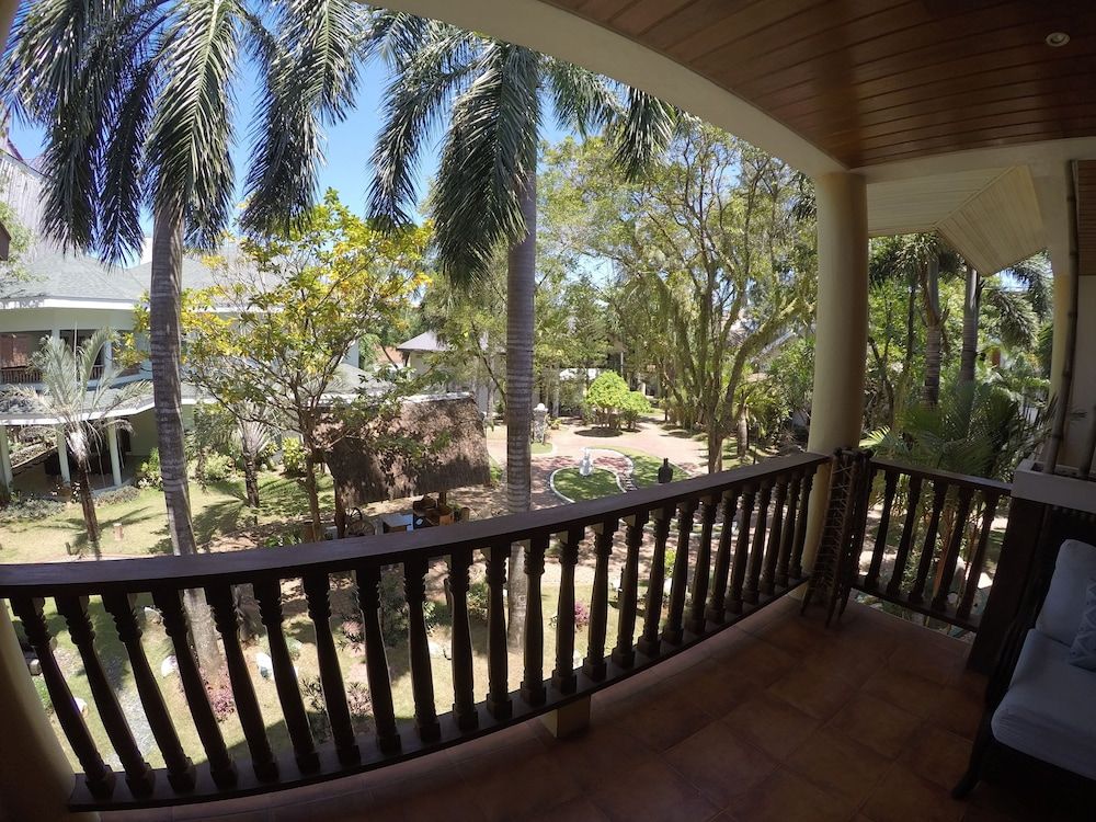 Pinjalo Resort Villas - Jade Hill Project Property Development Family Suite 4
