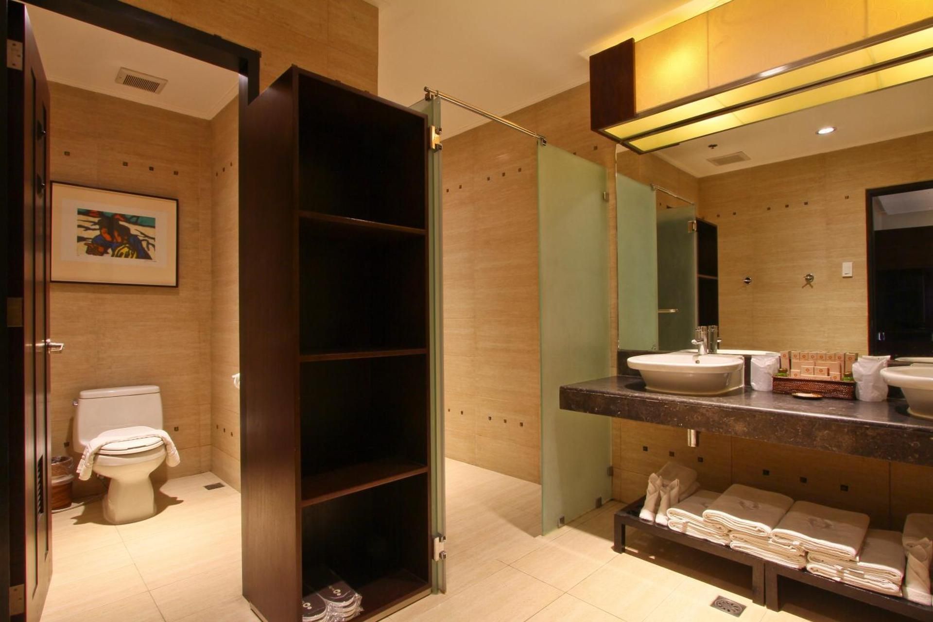 Family Grand Suite with Verandah