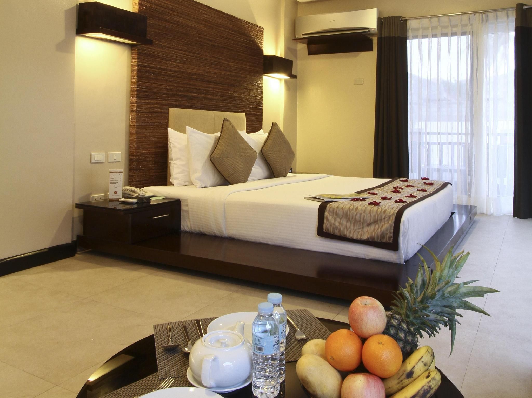 undefined Two Seasons Boracay Resort 5