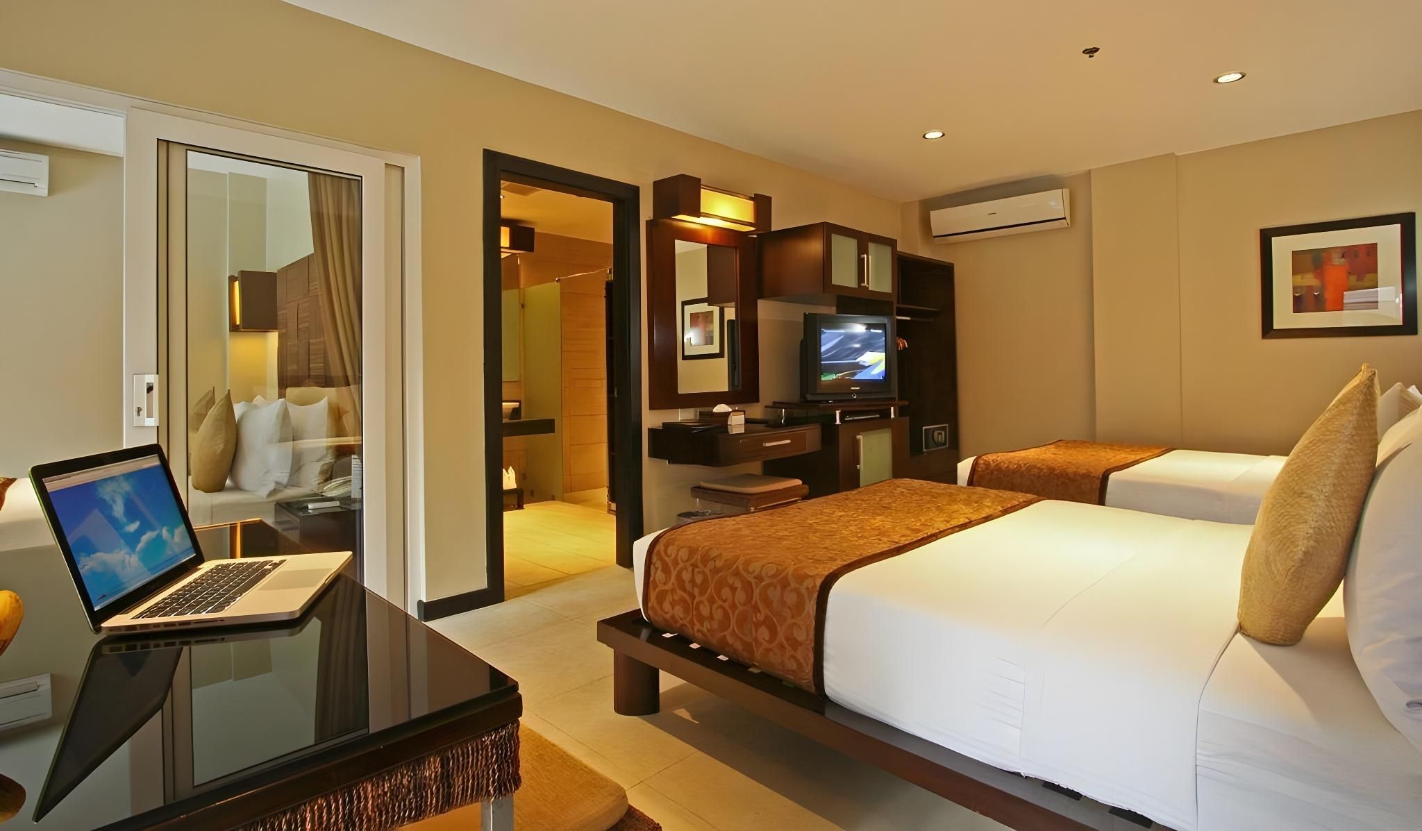 undefined Two Seasons Boracay Resort 8