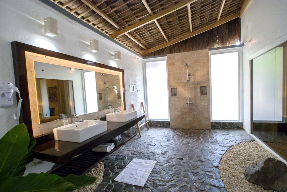 Atmosphere Resorts & Spa Garden Apartment 5