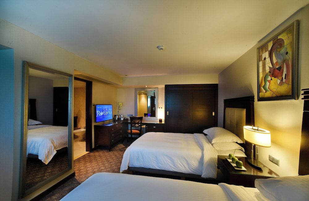 Raouché Arjaan by Rotana Room, 2 Twin Beds, City View 2