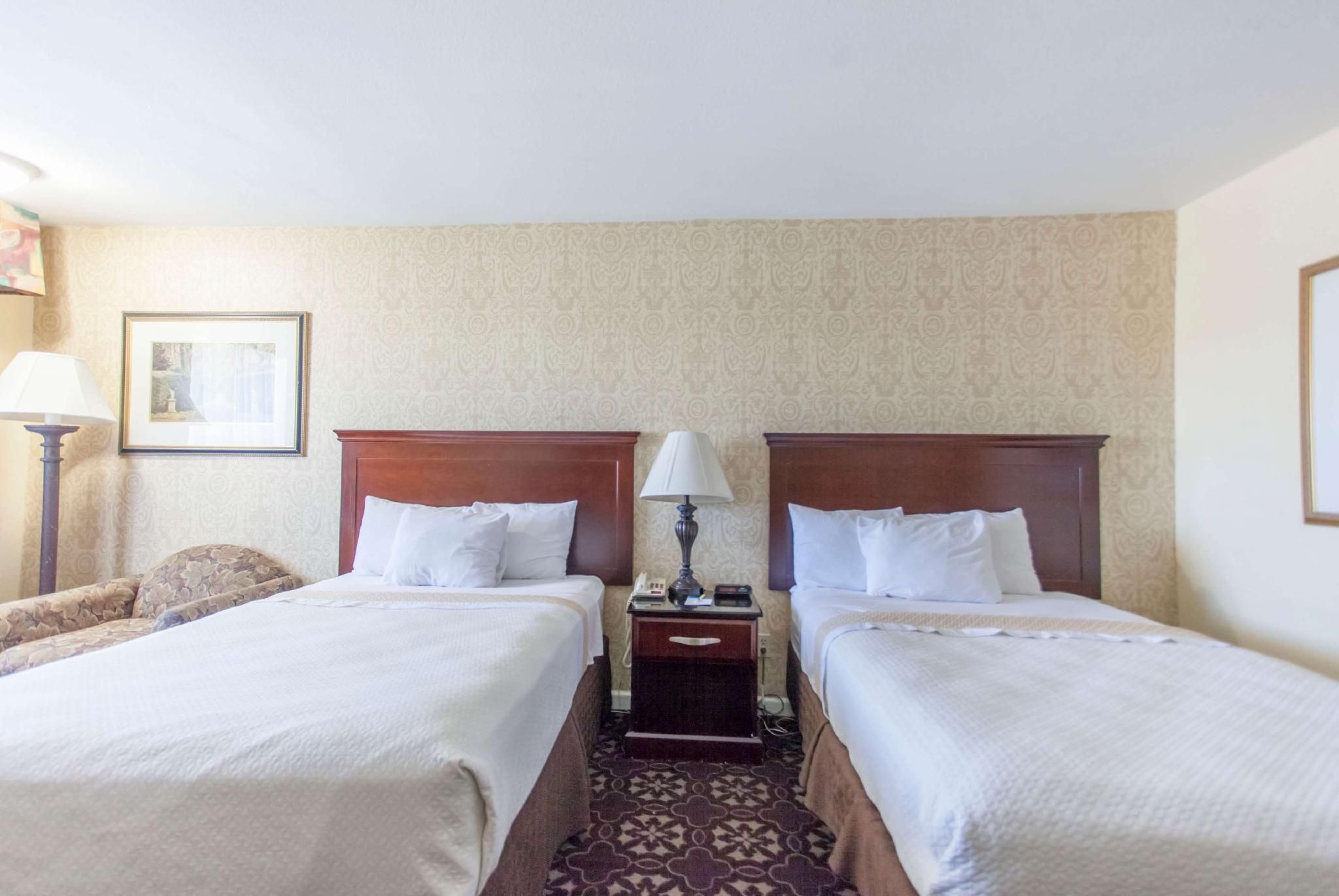 2 Double Beds Non-Smoking