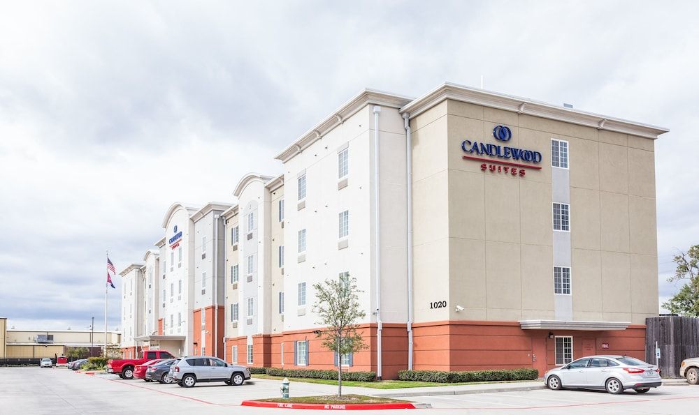 undefined Candlewood Suites Houston I-10 East by IHG 8
