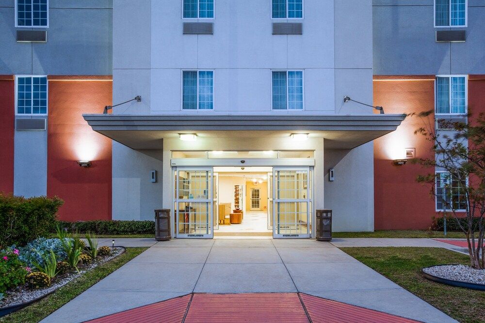 undefined Candlewood Suites Houston I-10 East by IHG 7