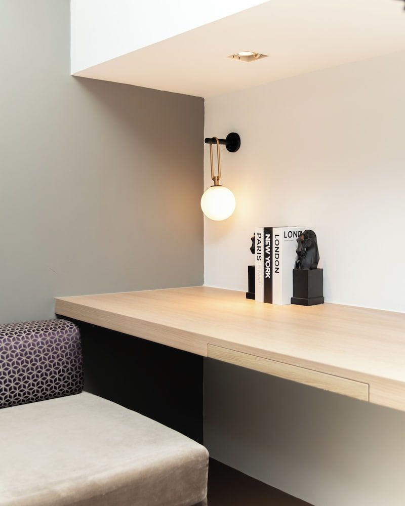 Studio M Hotel Studio Loft, 1 Queen Bed 8