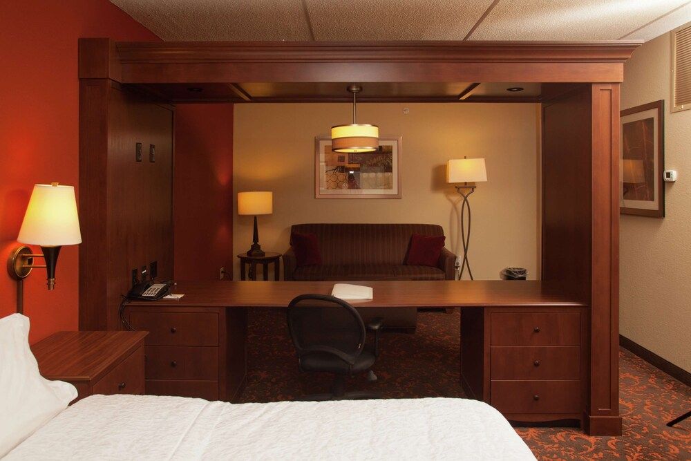 Studio, 1 King Bed, Non Smoking, Jetted Tub