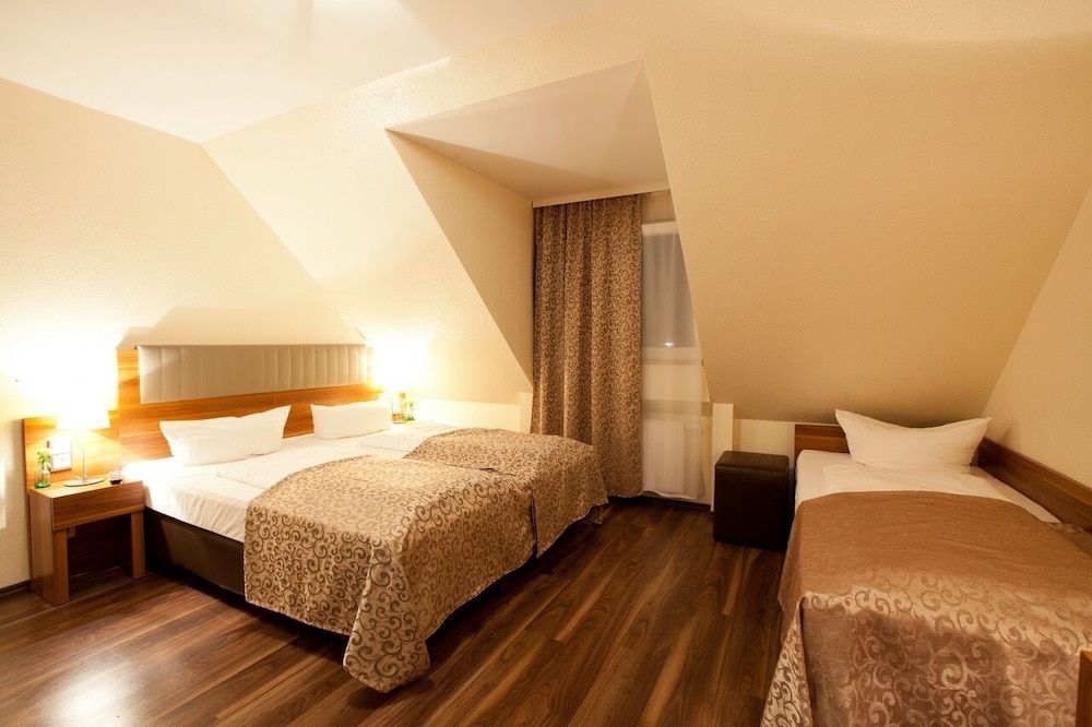 Exclusive Triple Room