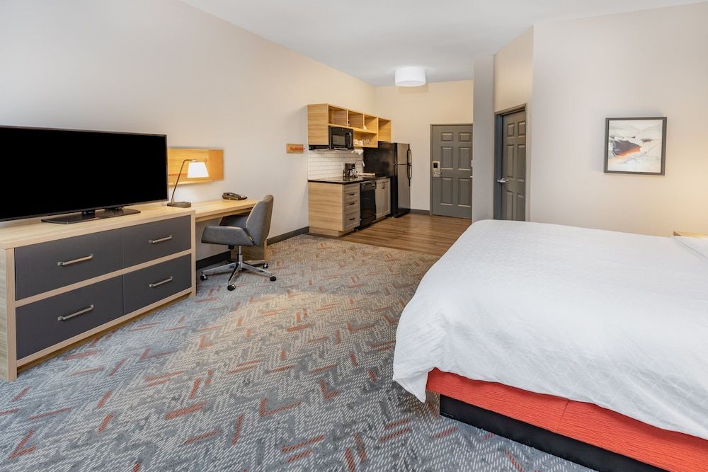 Studio Suite, 1 King Bed