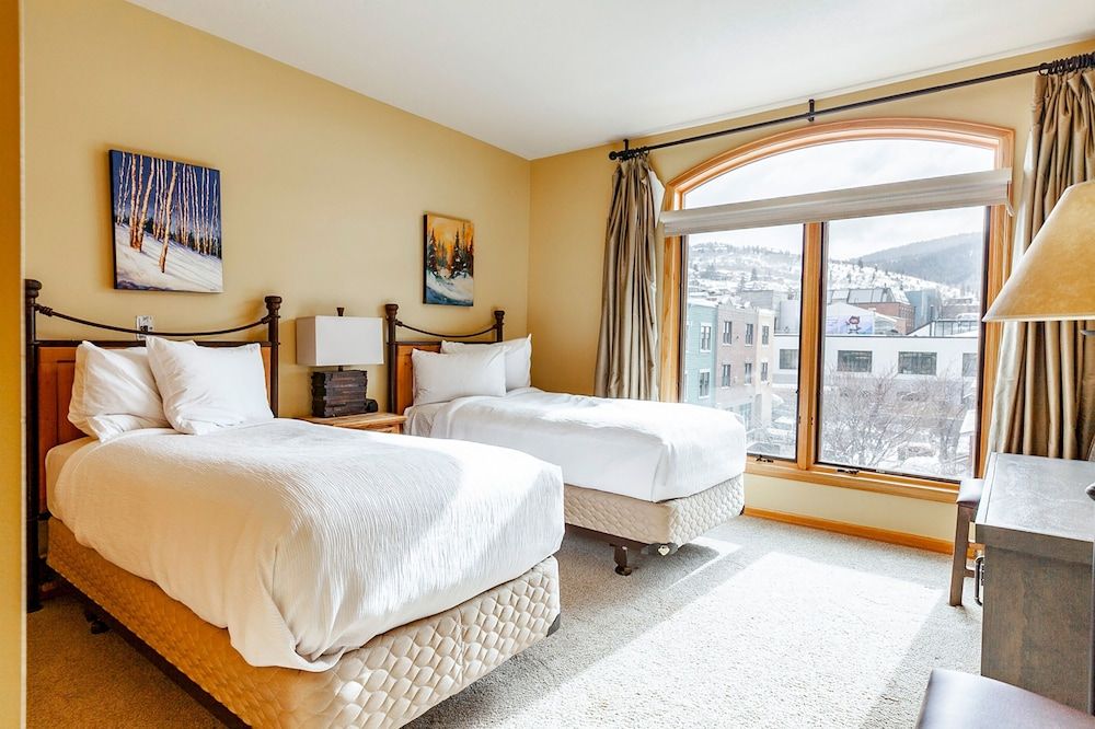 2-Bedroom Condominium with Spa #204