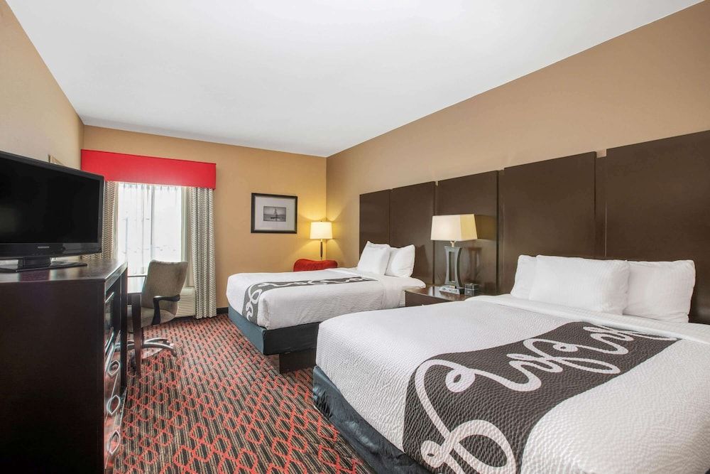 Room, 2 Queen Beds, Non Smoking