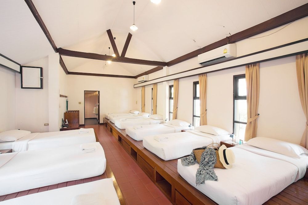 Baan Rom Mai